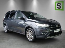 Grau Gebraucht 2022 Dacia Jogger Comfort Van / Kleinbus | 16.890 € (Fairer Preis)