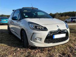 Weiß Gebraucht 2016 Citroën DS3 Cabriolet Cabrio | 8.300 €