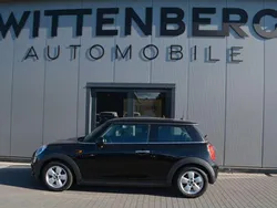 Schwarz Gebraucht 2016 Mini ONE Kleinwagen | 14.950 € (Etwas zu teuer)