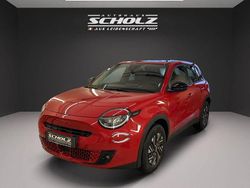 Rot Gebraucht 2023 Fiat 600 Red SUV | 29.900 € (Etwas zu teuer)