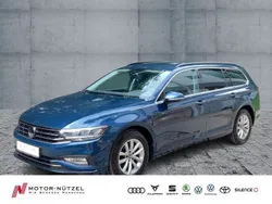 Aquamarinblau metallic Gebraucht 2023 VW Passat Business Kombi | 23.960 € (Fairer Preis)