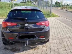 Schwarz Gebraucht 2015 Alfa Romeo Giulietta Impression Kleinwagen | 8.250 € (Teuer)