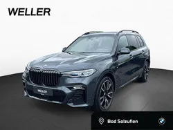 Arktikgrau (grau) Gebraucht 2022 BMW X7 M Sport SUV | 74.690 € (Etwas zu teuer)