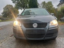 Grau Gebraucht 2008 VW Polo Kleinwagen | 1.700 € (Fairer Preis)