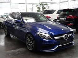 Blau metallic Gebraucht 2016 Mercedes C63 AMG AMG Kombi | 51.900 €