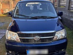 Blau Gebraucht 2010 Toyota HiAce Van / Kleinbus | 9.500 € (Teuer)