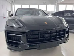 Chromitschwarz Gebraucht 2025 Porsche Cayenne Sport SUV | 144.850 €