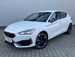 Weiß Gebraucht 2022 Cupra Leon Limousine | 22.950 € (Fairer Preis)