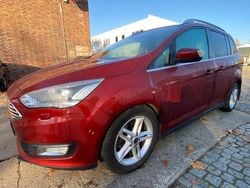 Rot Gebraucht 2015 Ford Grand C-Max Titanium Van / Kleinbus | 9.990 € (Guter Preis)