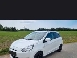 Weiß Gebraucht 2016 Mitsubishi Space Star Kleinwagen | 6.300 € (Fairer Preis)