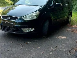 Schwarz Gebraucht 2006 Ford Galaxy Van / Kleinbus | 2.199 € (Fairer Preis)