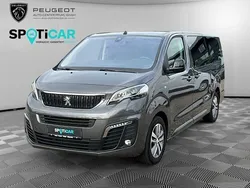 Grau Gebraucht 2023 Peugeot Traveller Active Van / Kleinbus | 43.990 € (Teuer)