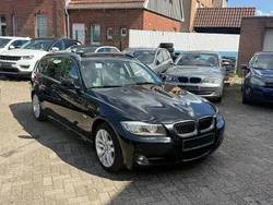 Schwarz Gebraucht 2010 BMW 320 Sport Line Kombi | 5.999 € (Fairer Preis)