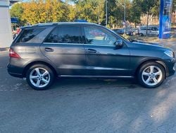 Grau Gebraucht 2015 Mercedes ML350 SUV | 18.990 € (Superpreis)
