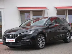 Midnight schwarz metallic (metallic) Gebraucht 2020 Seat Leon XCELLENCE Kombi | 20.990 € (Teuer)