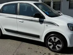 Weiß Gebraucht 2018 Renault Twingo LIMITED Kleinwagen | 7.000 € (Guter Preis)