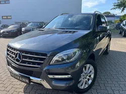 Grau Gebraucht 2015 Mercedes ML250 SUV | 14.900 € (Superpreis)