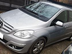 Silber Gebraucht 2009 Mercedes B180 Van / Kleinbus | 2.999 € (Superpreis)