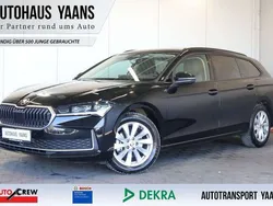 Schwarz Gebraucht 2024 Skoda Superb Selection Kombi | 31.589 € (Guter Preis)