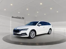 Candy weiss Gebraucht 2020 Skoda Octavia First Edition Kombi | 21.948 € (Fairer Preis)