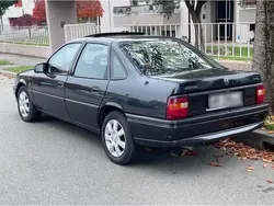 Schwarz Gebraucht 1992 Opel Vectra Limousine | 3.500 €