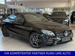 Ung. schwarz unilack Gebraucht 2019 Mercedes C300 AMG line Coupé | 34.991 € (Fairer Preis)