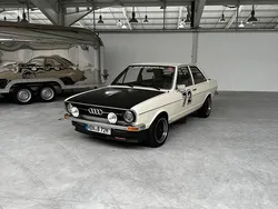 Weiß Gebraucht 1972 Audi 80 Limousine | 7.750 €