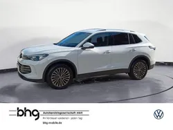 Weiß Gebraucht 2024 VW Tiguan Elegance SUV | 35.960 € (Fairer Preis)