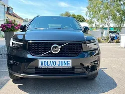 Onyx black metallic Gebraucht 2024 Volvo XC40 Plus SUV | 40.900 € (Fairer Preis)