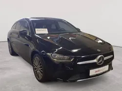 Nachtschwarz Gebraucht 2021 Mercedes CLA220 Shooting Brake Progressive Kombi | 24.990 € (Guter Preis)