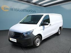 Weiß Gebraucht 2020 Mercedes Vito Van / Kleinbus | 17.749 €