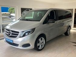 Brillantsilber Gebraucht 2018 Mercedes V200 Van / Kleinbus | 27.390 € (Fairer Preis)