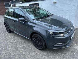 Grau Gebraucht 2015 VW Polo Comfortline Kleinwagen | 7.990 € (Fairer Preis)