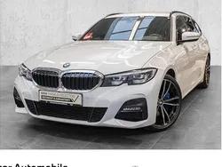 Weiß Gebraucht 2021 BMW 330 M Sport Kombi | 30.990 € (Guter Preis)