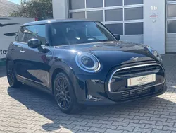 Schwarz Gebraucht 2021 Mini ONE Classic Kleinwagen | 16.990 € (Fairer Preis)
