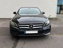Schwarz Gebraucht 2018 Mercedes E220 Limousine | 22.999 € (Superpreis)