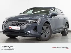 Plasmablau metallic Gebraucht 2023 Audi Q8 e-tron Advanced Plus SUV | 51.740 € (Superpreis)
