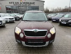 Rot Gebraucht 2013 Skoda Yeti Plus Edition SUV | 7.749 € (Fairer Preis)