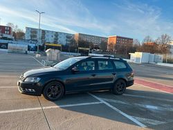 Grau Gebraucht 2012 VW Passat Kombi | 7.900 € (Teuer)