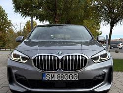Grau Gebraucht 2024 BMW 118 Sport Line Kleinwagen | 27.800 € (Etwas zu teuer)