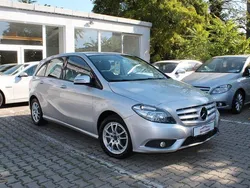 Silber Gebraucht 2012 Mercedes B180 Van / Kleinbus | 7.999 € (Guter Preis)