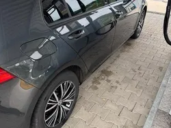 Grau Gebraucht 2016 VW Golf VII Limousine | 13.700 € (Fairer Preis)