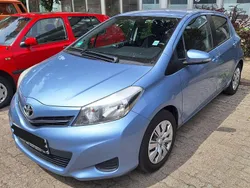 Blau Gebraucht 2014 Toyota Yaris Cool Kleinwagen | 6.000 € (Superpreis)