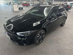 Schwarz Gebraucht 2023 Mercedes CLA250e Limousine | 34.790 € (Teuer)