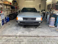 Blau Gebraucht 1989 Audi 100 Limousine | 6.000 €