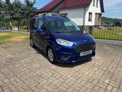Blau Gebraucht 2018 Ford Tourneo Courier Titanium Van / Kleinbus | 11.990 € (Fairer Preis)