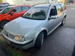Grau Gebraucht 2004 VW Golf IV Kombi | 1.800 € (Teuer)