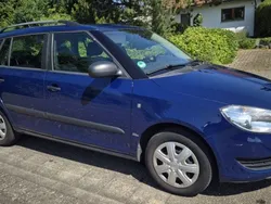 Blau Gebraucht 2011 Skoda Fabia Cool Edition Kombi | 3.650 € (Fairer Preis)