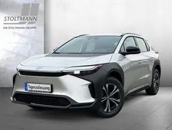 Silber Neu 2025 Toyota bZ4X Comfort SUV | 34.444 € (Superpreis)