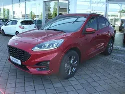 Lucidrot metallic Gebraucht 2021 Ford Kuga ST-Line SUV | 22.990 € (Guter Preis)